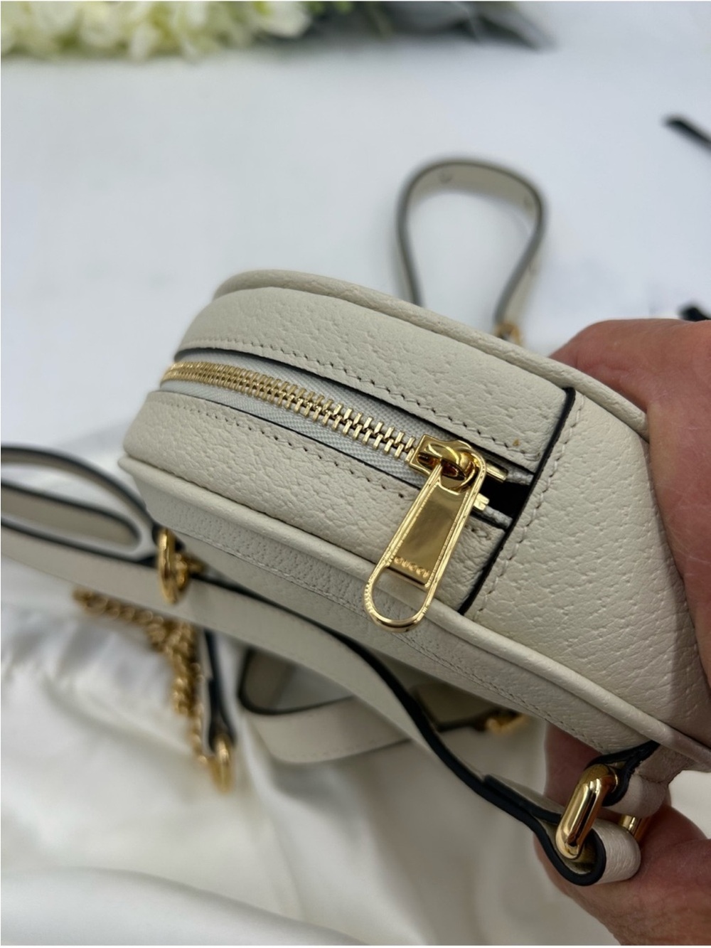 Gucci Ophidia Leather Round Crossbody with Red & Blue Web Stripe and iconic logo - Picture 12 of 13